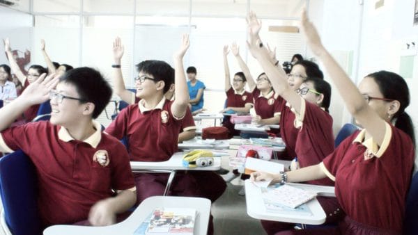 Học phí trường song ngữ