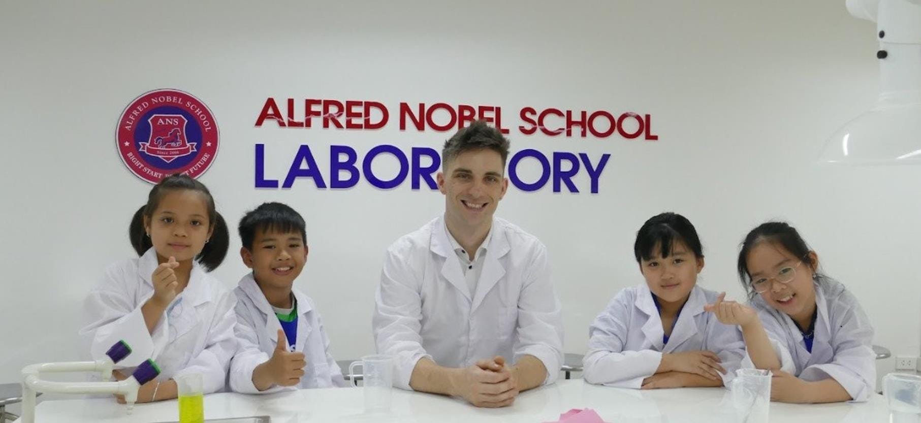 Alfred Nobel là trường song ngữ được phụ huynh Hà Nội đánh giá cao