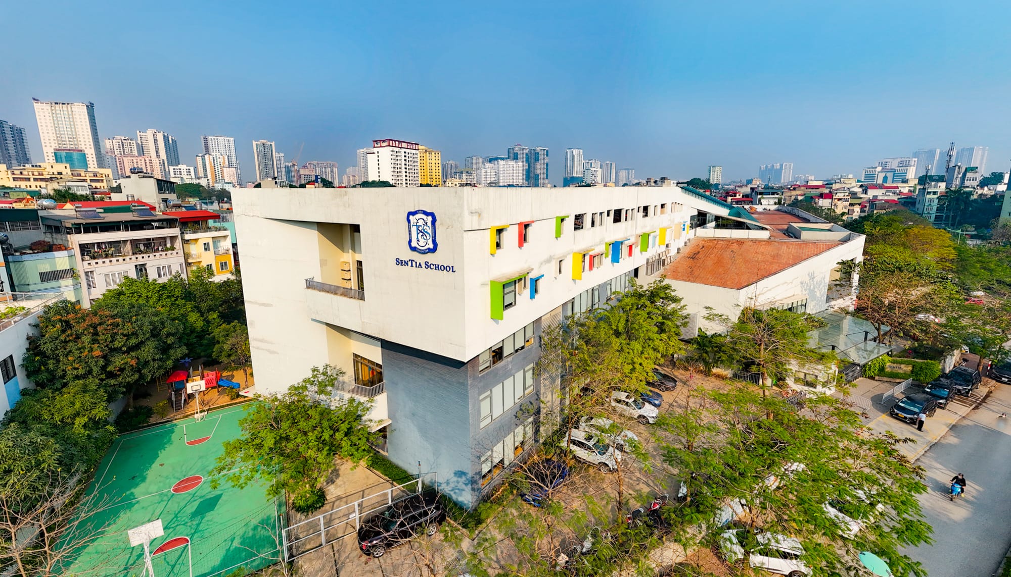 Hình ảnh trường tiểu học SenTia School nhìn từ xa