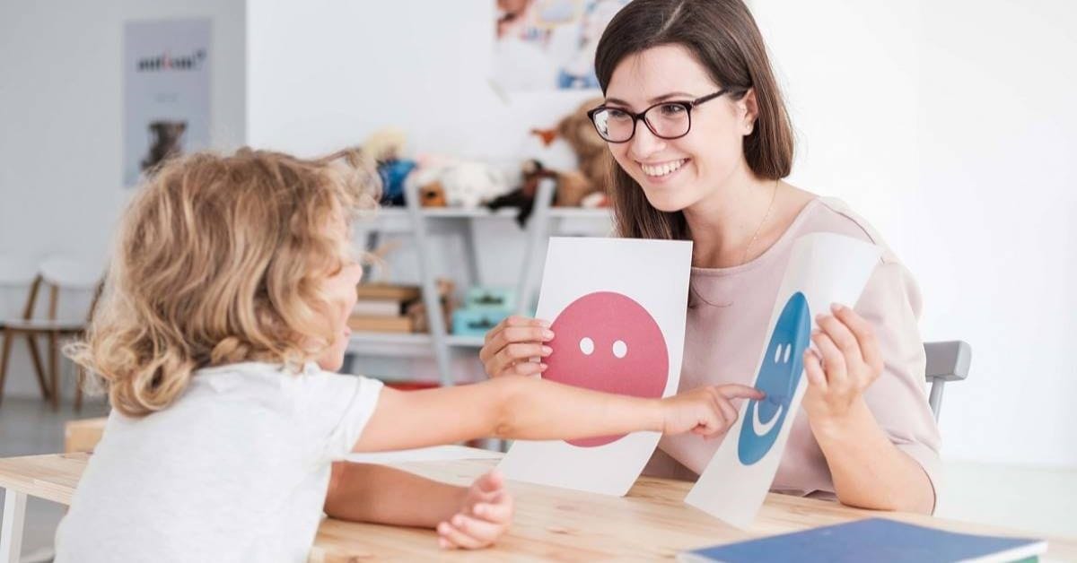 Kiểm soát cảm xúc là kỹ năng sống cho trẻ mầm non quan trọng