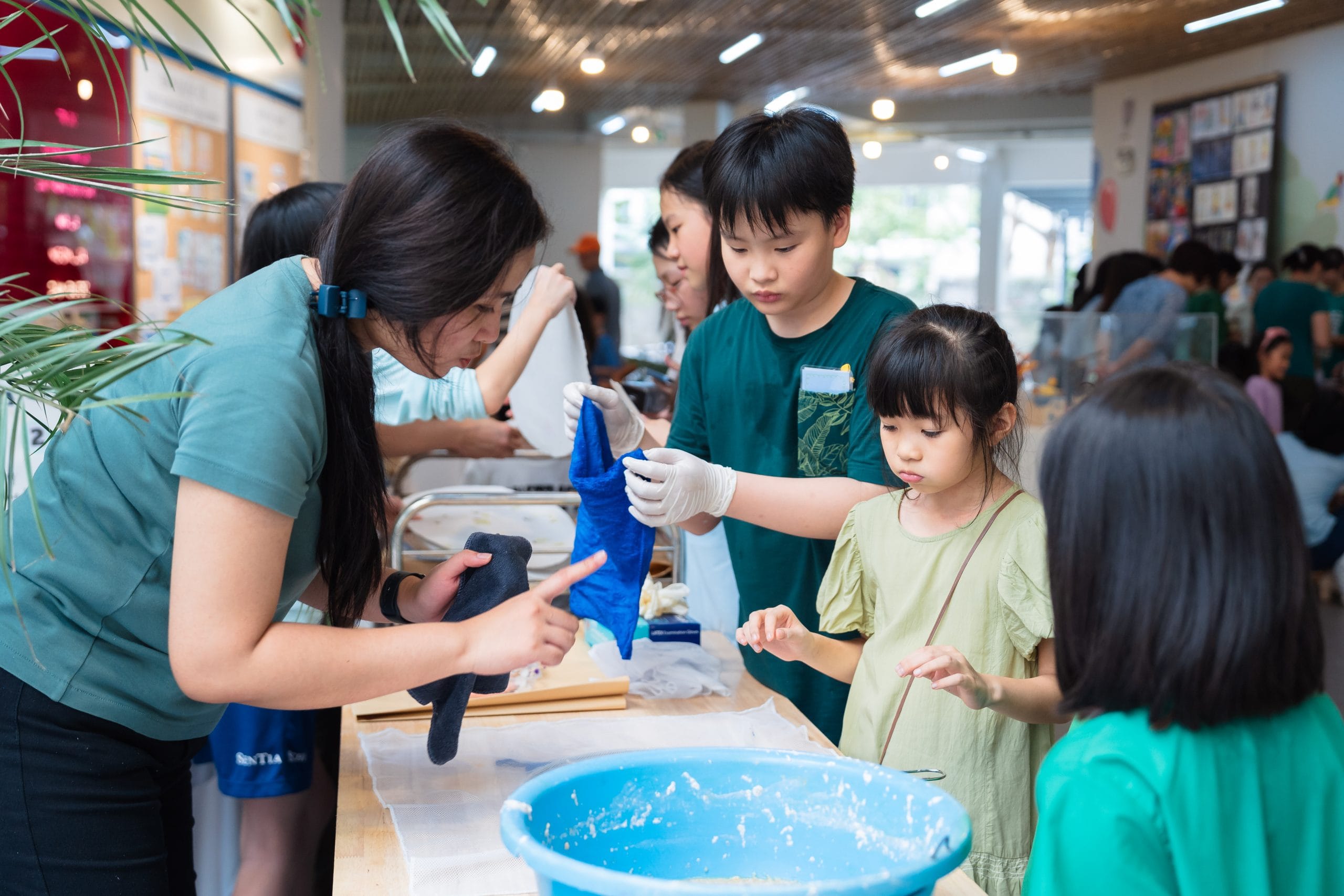  Montessori là phương pháp học tập trải nghiệm phù hợp với trẻ từ 0 - 6 tuổi