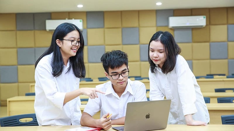 các môn học cấp 3