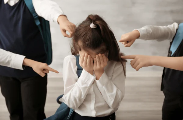 bắt nạt là gì