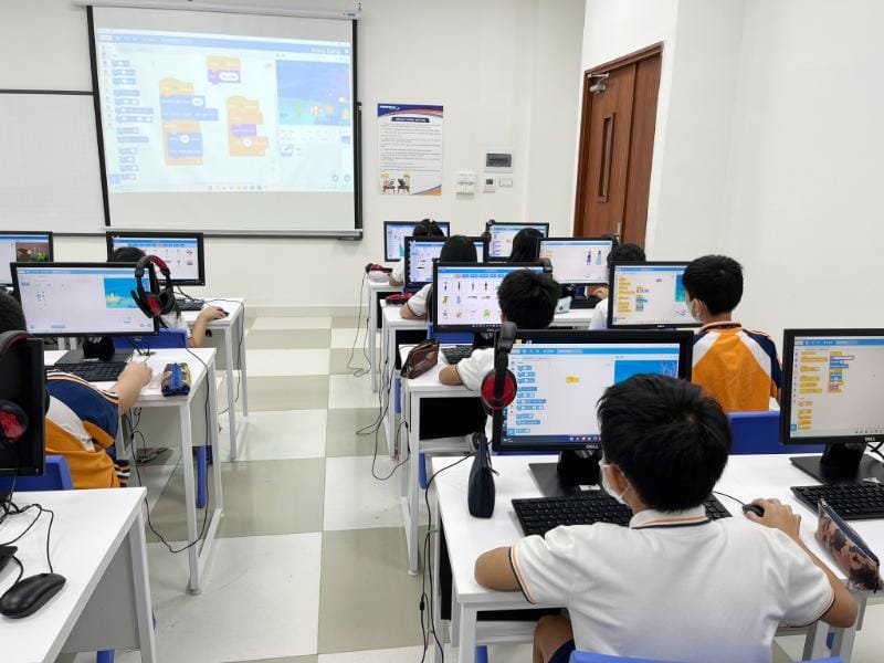 Lựa chọn phương pháp lấy giáo viên và học sinh làm trung tâm cần cân nhắc gì?