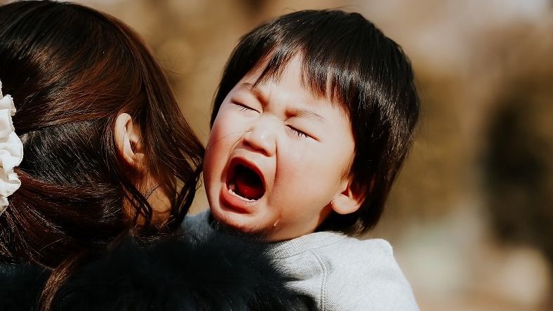 Tìm hiểu nguyên nhân khiến trẻ lo lắng khi đi học và cách khắc phục