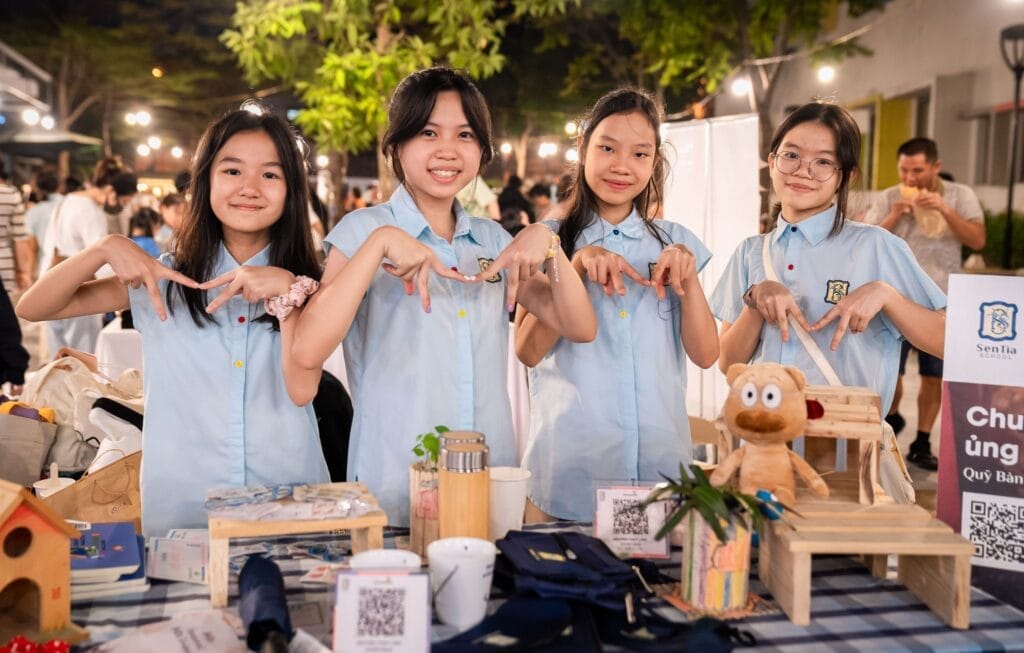 Hoạt động xã hội
